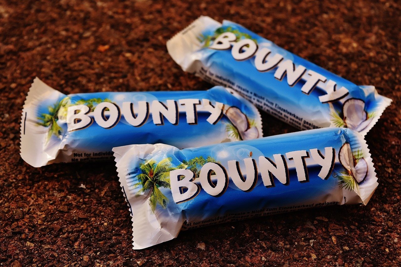 bounty, chocolate bar, chocolate, coconut, sweetness, yummy, cute, sugar, treat, sweet, delicacy, confectionery, goodies, calories, sweets, bounty, bounty, bounty, bounty, bounty, chocolate bar