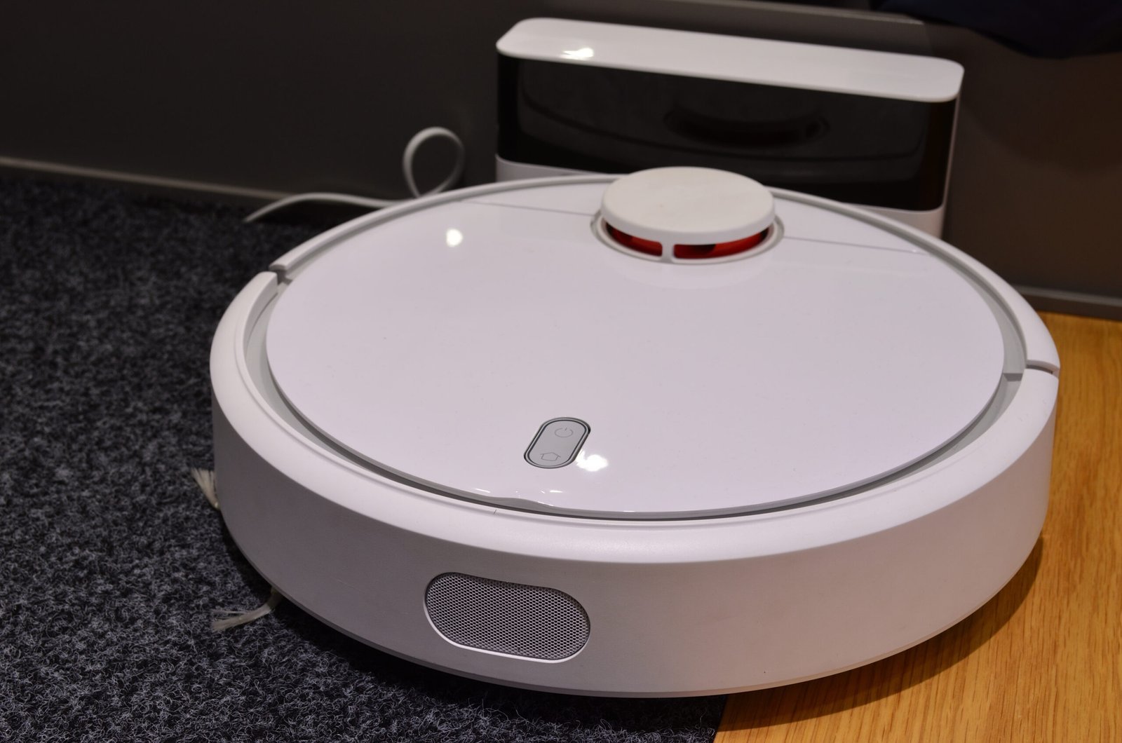 File:XiaomiMiRobotVacuumCleanerRobot.jpg - copyfind.net 58b5319e-ca49-49eb-9919-c3d51a322d1c-scaled-1 Как выбрать качественную и доступную альтернативу робот-пылесосу Roomba